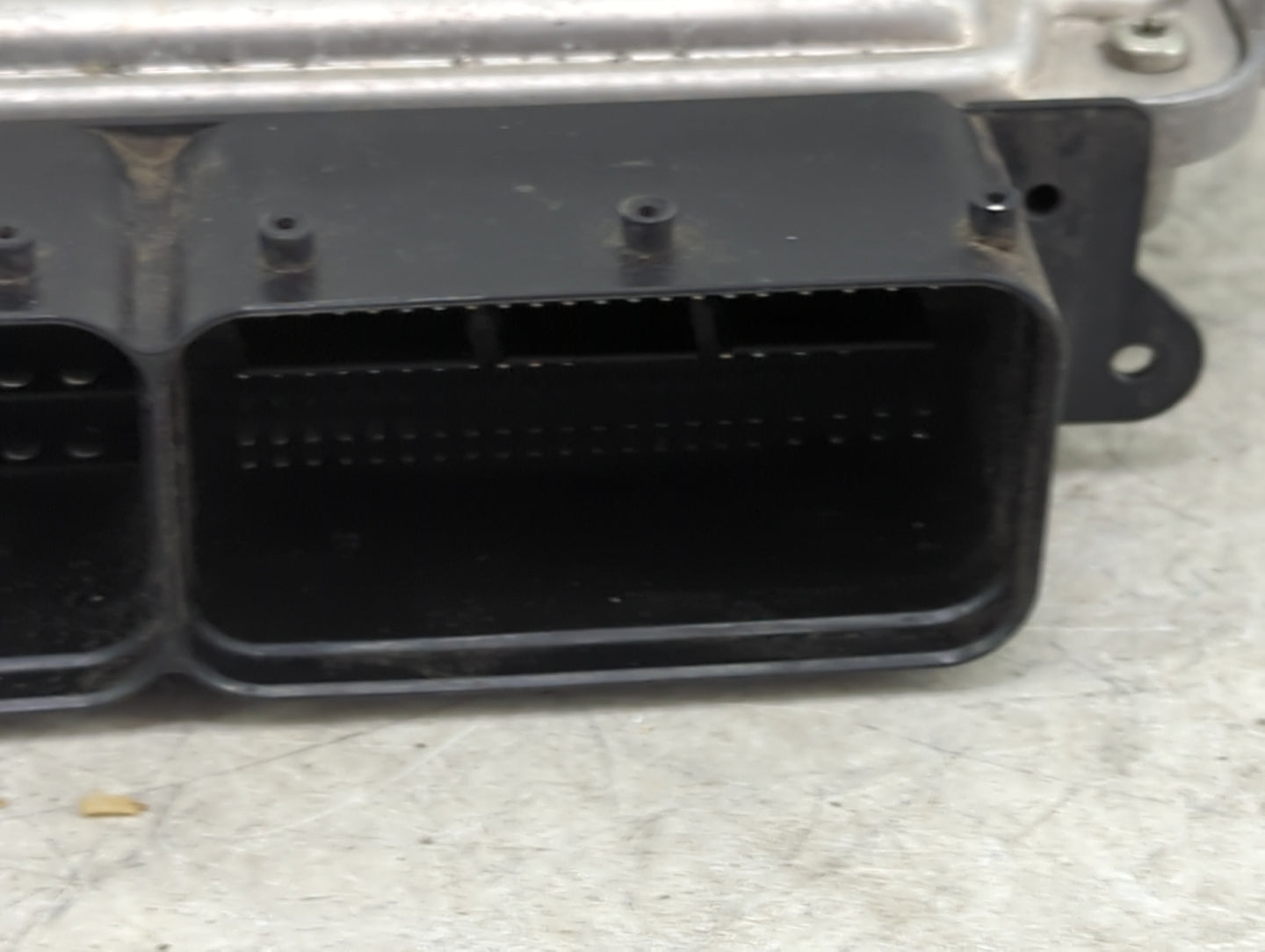2017-2018 Kia Soul PCM Engine Control Computer ECU ECM PCU OEM P/N:39133-2EHB2 0261S16856 Fits Fits 2017 2018 OEM Used Auto 
