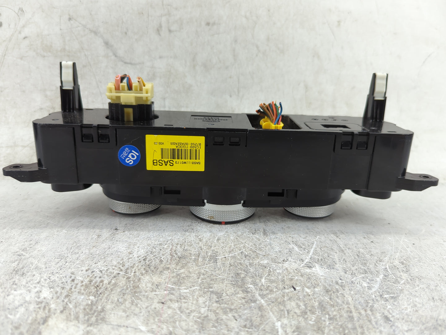 2017-2019 Kia Soul Climate Control Module Temperature AC/Heater Replacement P/N:97250-B2AS2ASB EC500-FGDCA Fits OEM Used Aut