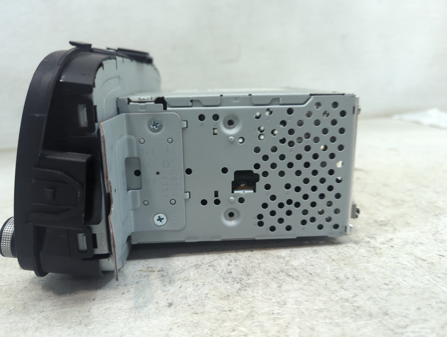 2017-2019 Kia Soul Radio AM FM Cd Player Receiver Replacement P/N:96170-B2490CA ACBA2B2AN Fits Fits 2017 2018 2019 OEM Used 