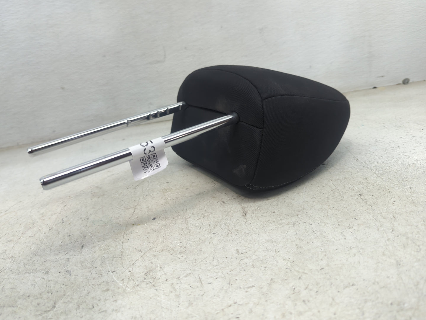 2017 Kia Soul Headrest Head Rest Front Driver Seat Black - Oemusedautoparts1.com