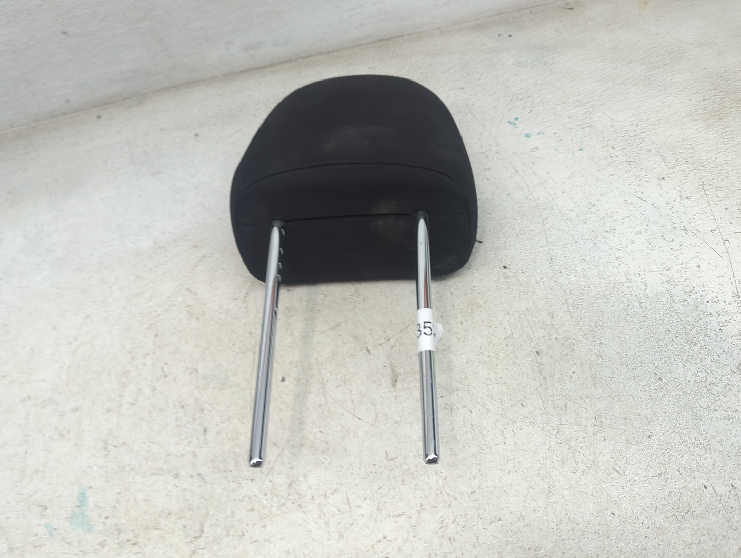 2017 Kia Soul Headrest Head Rest Front Driver Seat Black - Oemusedautoparts1.com