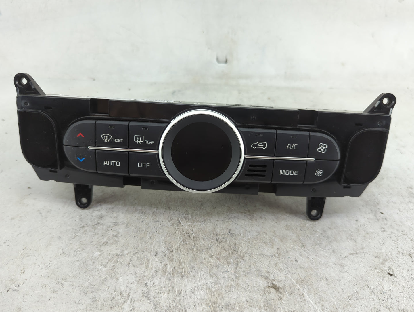 2017-2019 Kia Soul Climate Control Module Temperature AC/Heater Replacement P/N:97250-B2DQ1CA Fits Fits 2017 2018 2019 OEM U