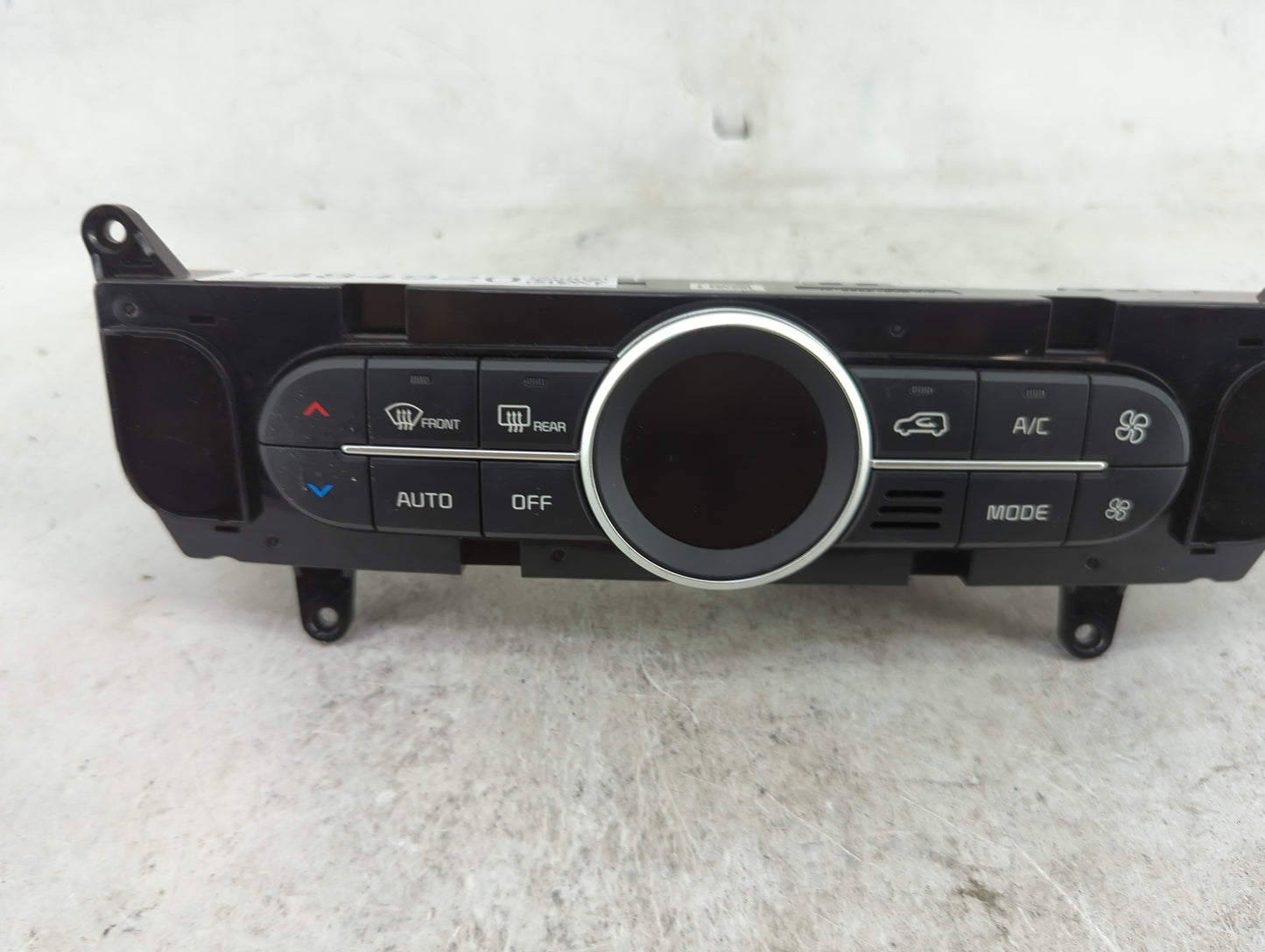2017-2019 Kia Soul Climate Control Module Temperature AC/Heater Replacement P/N:97250-B2DQ1CA Fits Fits 2017 2018 2019 OEM U