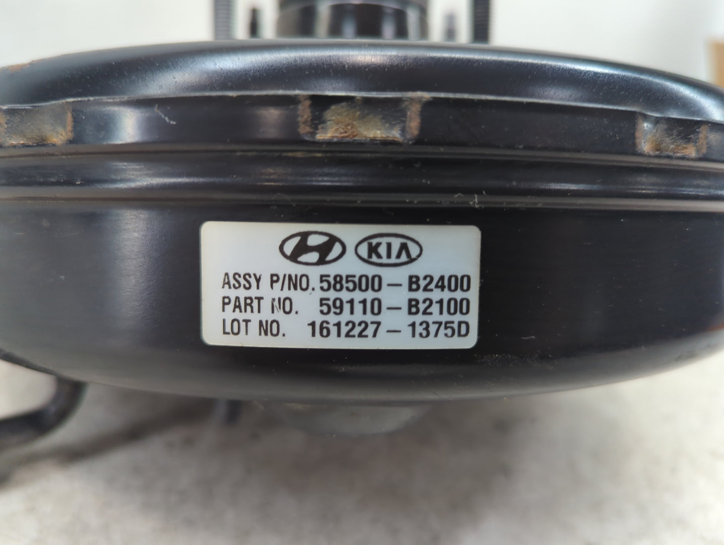 2017 Kia Soul Power Brake Booster Oem - Oemusedautoparts1.com
