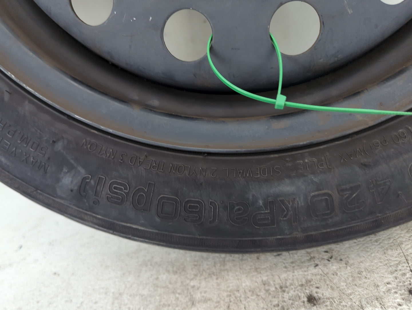 2014-2022 Kia Soul Spare Donut Tire Wheel Rim Oem 1490757 - Oemusedautoparts1.com