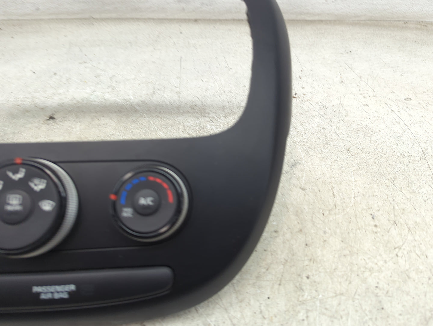 2017-2019 Kia Soul Climate Control Module Temperature AC/Heater Replacement P/N:97250-B2A52ASB EC500-FGDCA Fits OEM Used Aut