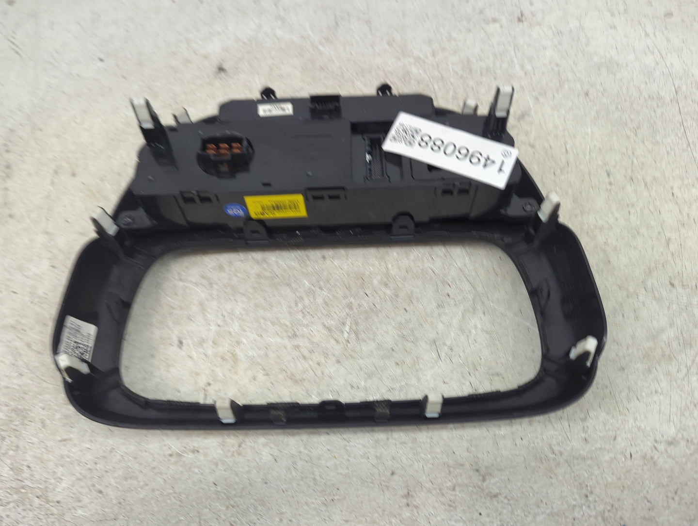2017-2019 Kia Soul Climate Control Module Temperature AC/Heater Replacement P/N:97250-B2A52ASB EC500-FGDCA Fits OEM Used Aut