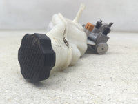 2017-2019 Kia Soul Brake Master Cylinder 1498308 - Oemusedautoparts1.com