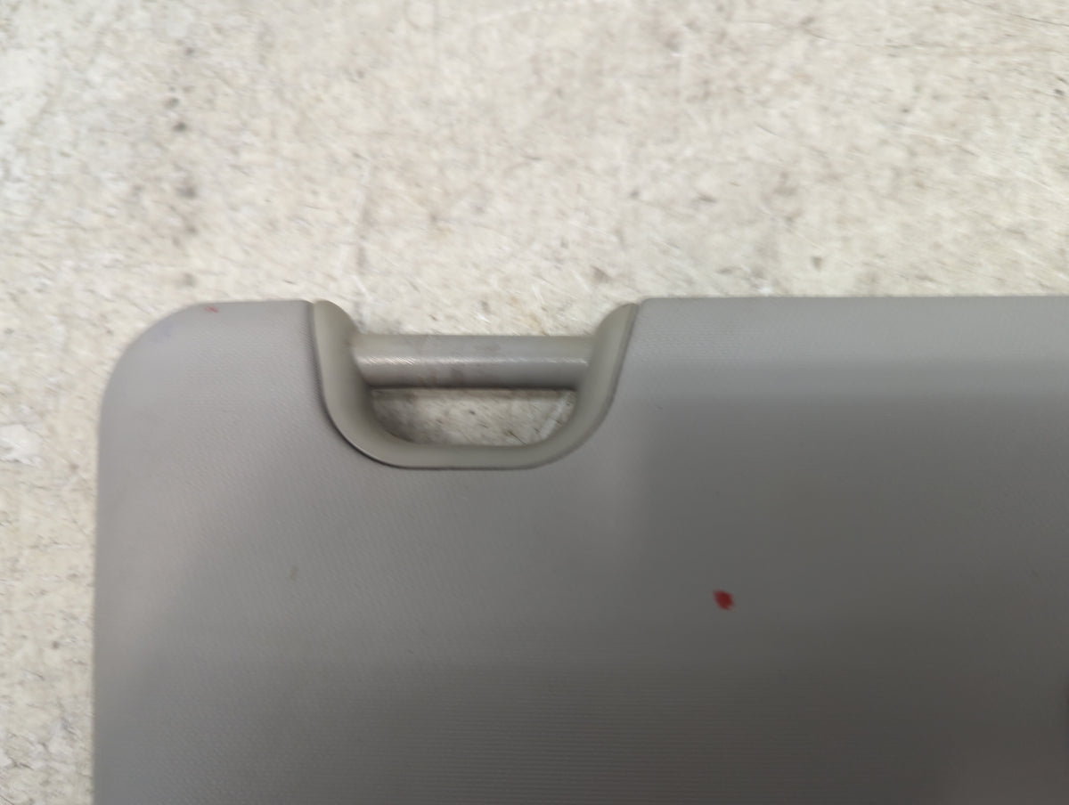 2015-2019 Kia Soul Sun Visor Shade Replacement Passenger Right Mirror Fits Fits 2015 2016 2017 2018 2019 OEM Used Auto Parts
