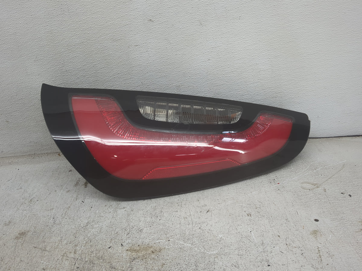 2014-2019 Kia Soul Tail Light Assembly Passenger Right OEM P/N:92402-B2 Fits Fits 2014 2015 2016 2017 2018 2019 OEM Used Aut