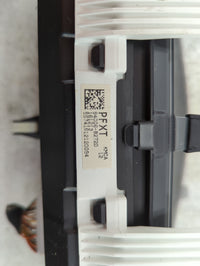 2017-2019 Kia Soul Instrument Cluster Speedometer Gauges P/N:94006-B2720 Miles: Fits Fits 2017 2018 2019 OEM Used Auto Parts