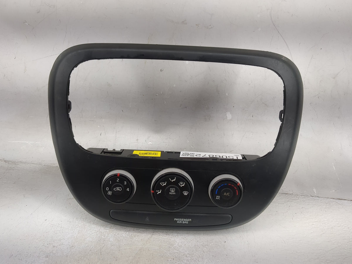 2017-2019 Kia Soul Climate Control Module Temperature AC/Heater Replacement Fits Fits 2017 2018 2019 OEM Used Auto Parts - O