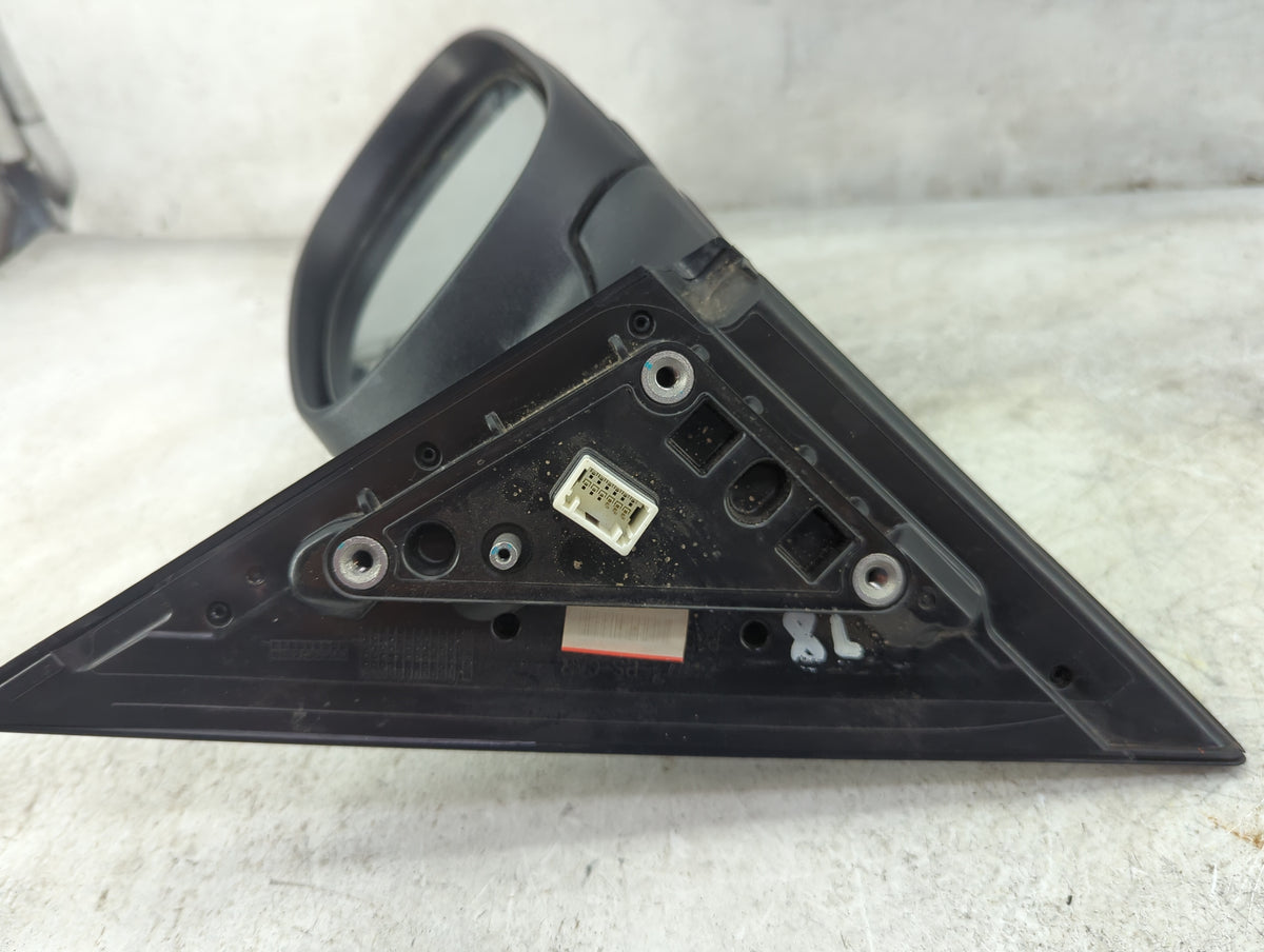 2014-2019 Kia Soul Passenger Side View Mirror - Right Door Mirror OEM Used - Oemusedautoparts1.com