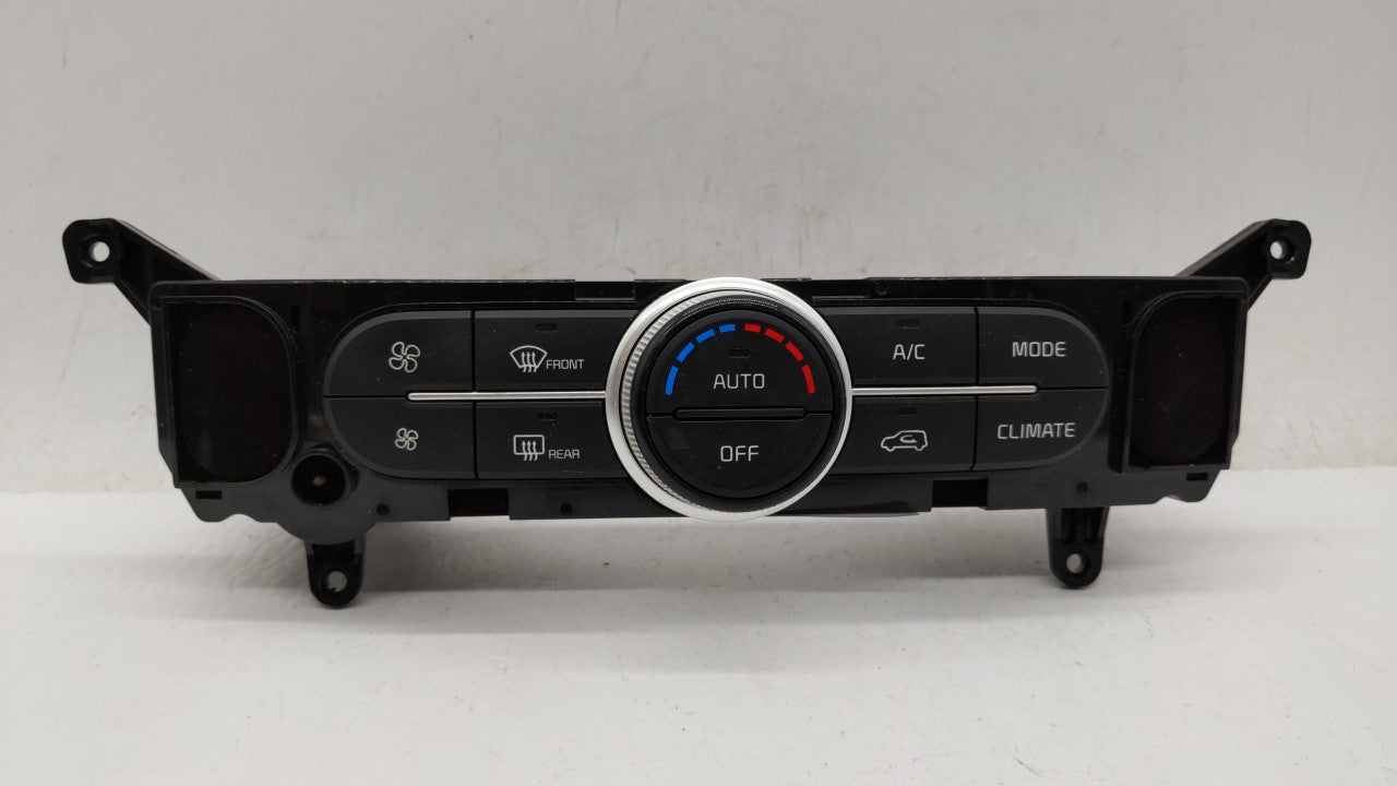 2017-2019 Kia Soul Climate Control Module Temperature AC/Heater Replacement P/N:97250-B2DQ1CA 97250-B2GQ1CA Fits OEM Used Au