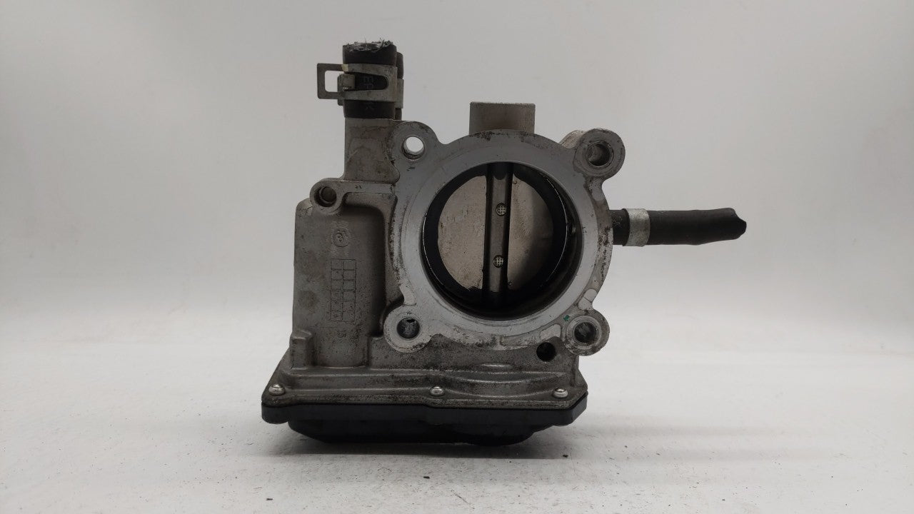 2012-2019 Kia Soul Throttle Body P/N:5302-1S02 35100-2B300 Fits Fits 2012 2013 2014 2015 2016 2017 2018 2019 OEM Used Auto P