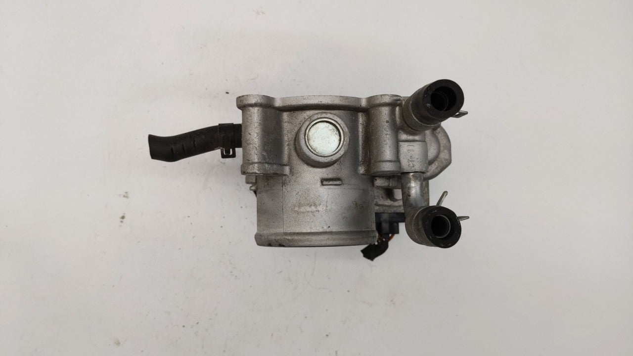 2012-2019 Kia Soul Throttle Body P/N:5302-1S02 35100-2B300 Fits Fits 2012 2013 2014 2015 2016 2017 2018 2019 OEM Used Auto P