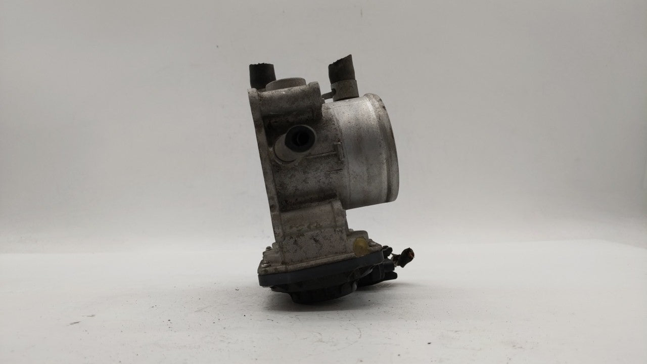 2012-2019 Kia Soul Throttle Body P/N:5302-1S02 35100-2B300 Fits Fits 2012 2013 2014 2015 2016 2017 2018 2019 OEM Used Auto P