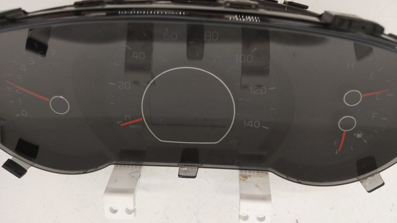2017-2019 Kia Soul Instrument Cluster Speedometer Gauges P/N:94006-92720 94006-B2720 Fits Fits 2017 2018 2019 OEM Used Auto 