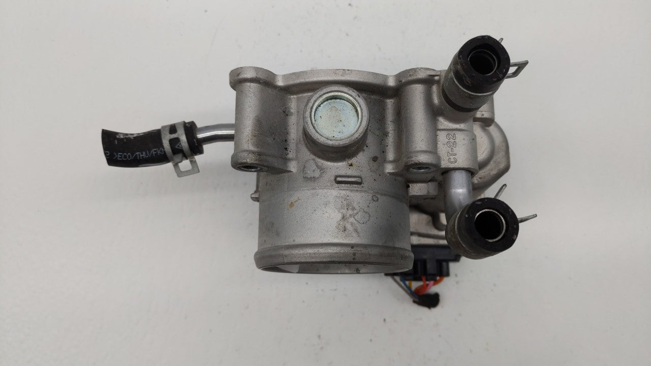 2012-2019 Kia Soul Throttle Body P/N:5302-1S02 35100-2B300 Fits Fits 2012 2013 2014 2015 2016 2017 2018 2019 OEM Used Auto P