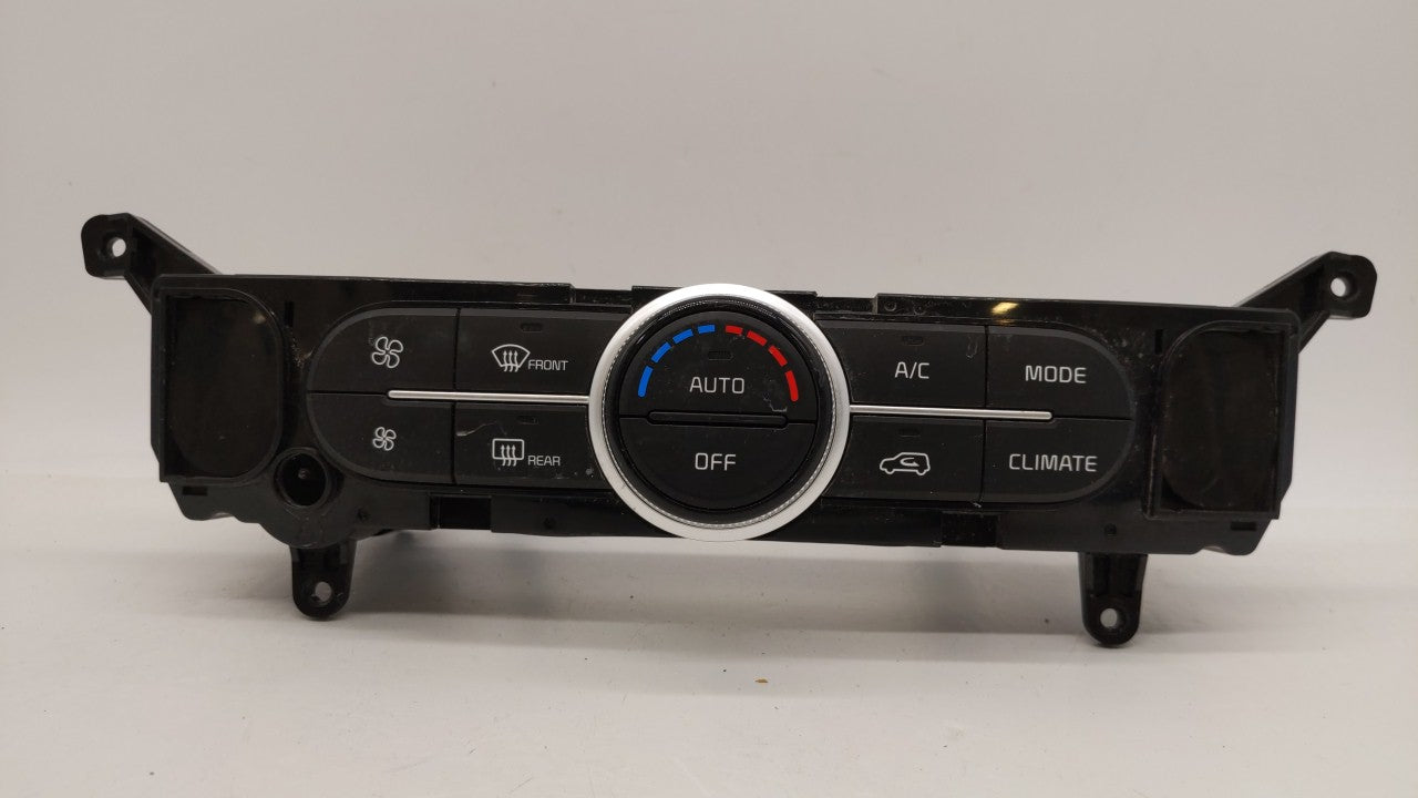 2017-2019 Kia Soul Climate Control Module Temperature AC/Heater Replacement P/N:97250-B2DQ1CA 97250-B2GQ1CA Fits OEM Used Au