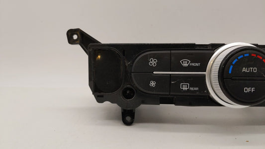 2017-2019 Kia Soul Climate Control Module Temperature AC/Heater Replacement P/N:97250-B2DQ1CA 97250-B2GQ1CA Fits OEM Used Auto Parts