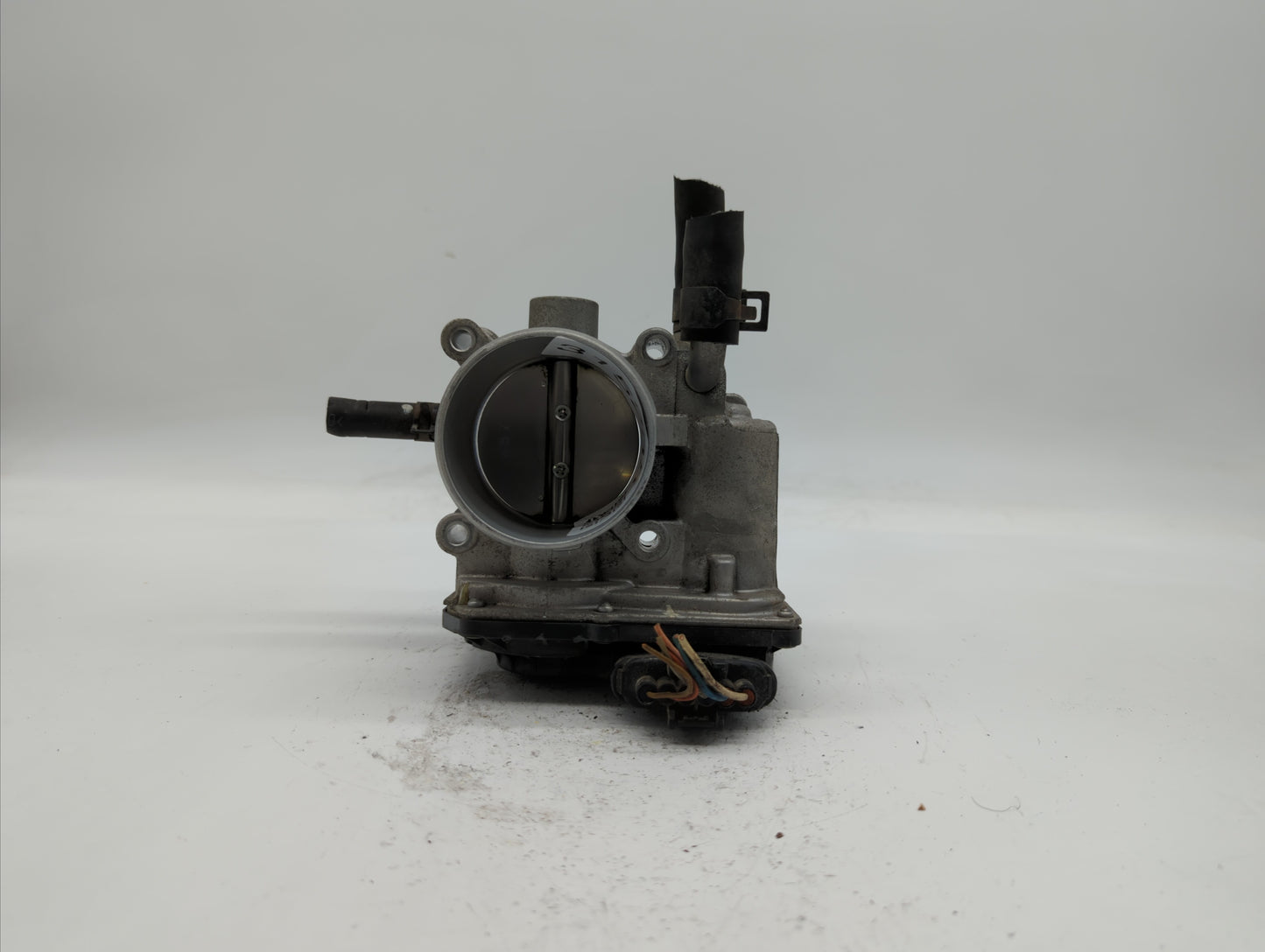 2012-2019 Kia Soul Throttle Body P/N:35100-2B310 5302-1S02, 35100-2B300 Fits Fits 2012 2013 2014 2015 2016 2017 2018 2019 OE