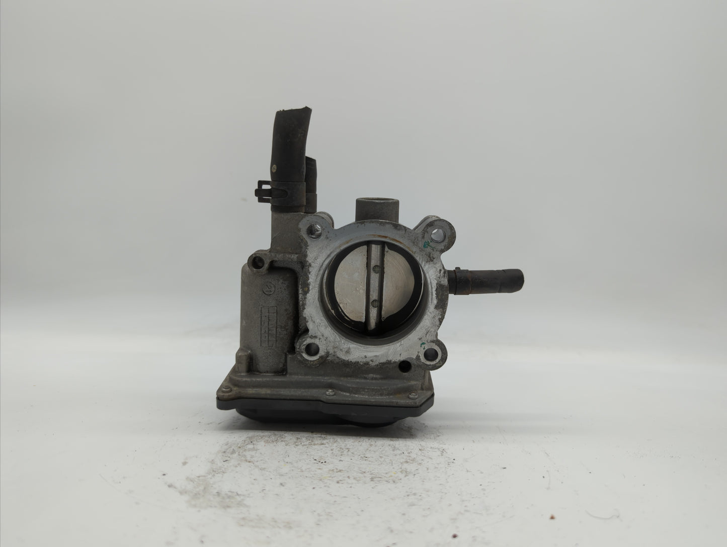 2012-2019 Kia Soul Throttle Body P/N:35100-2B310 5302-1S02, 35100-2B300 Fits Fits 2012 2013 2014 2015 2016 2017 2018 2019 OE