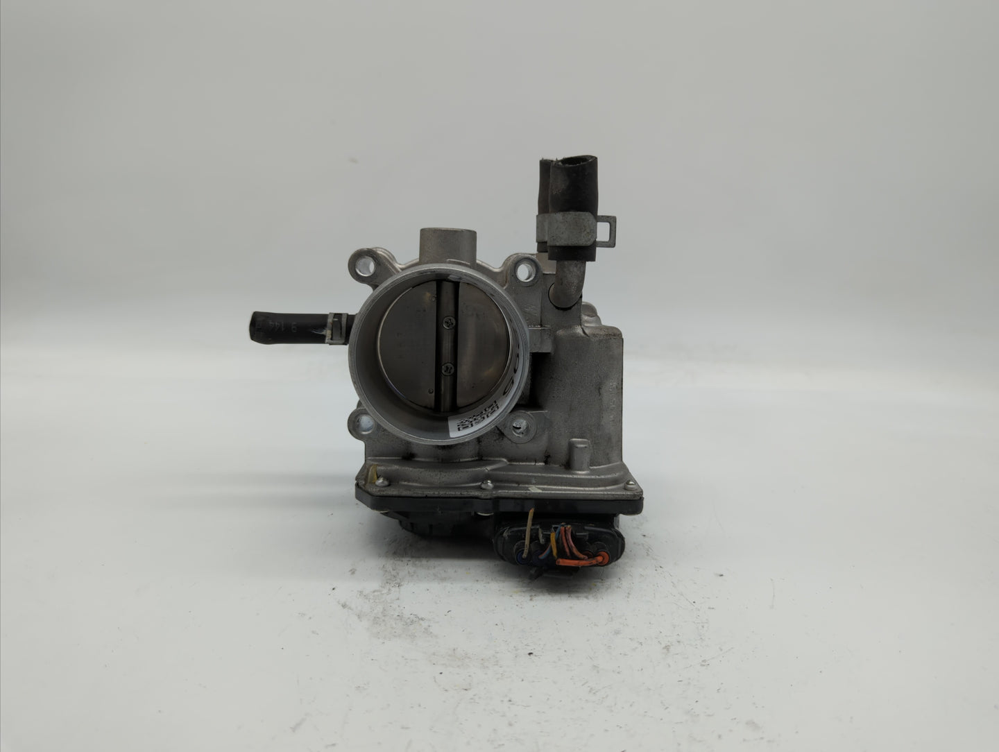 2012-2019 Kia Soul Throttle Body P/N:35100-2B310 5302-1S02, 35100-2B300 Fits Fits 2012 2013 2014 2015 2016 2017 2018 2019 OE
