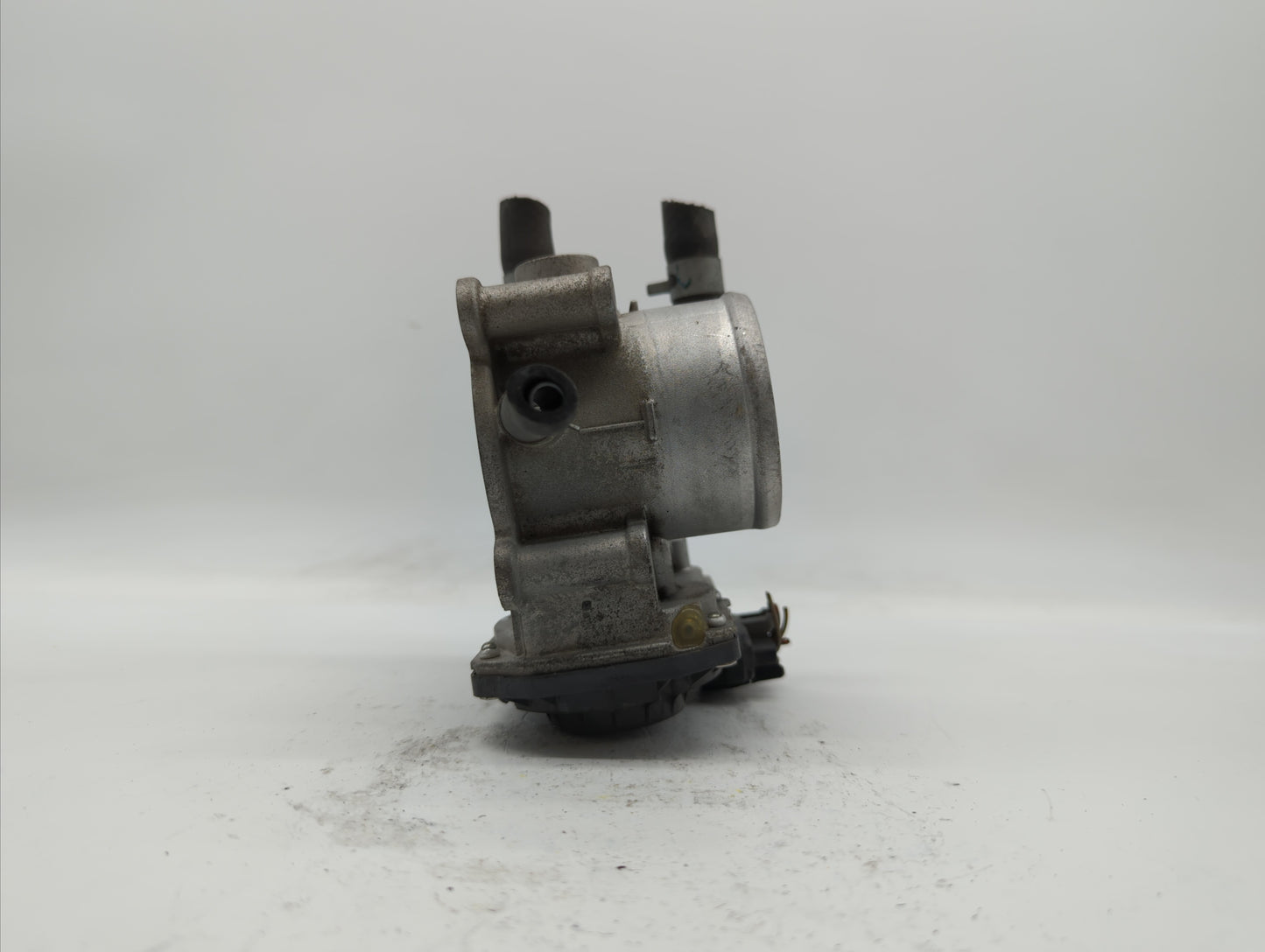2012-2019 Kia Soul Throttle Body P/N:35100-2B310 5302-1S02, 35100-2B300 Fits Fits 2012 2013 2014 2015 2016 2017 2018 2019 OE