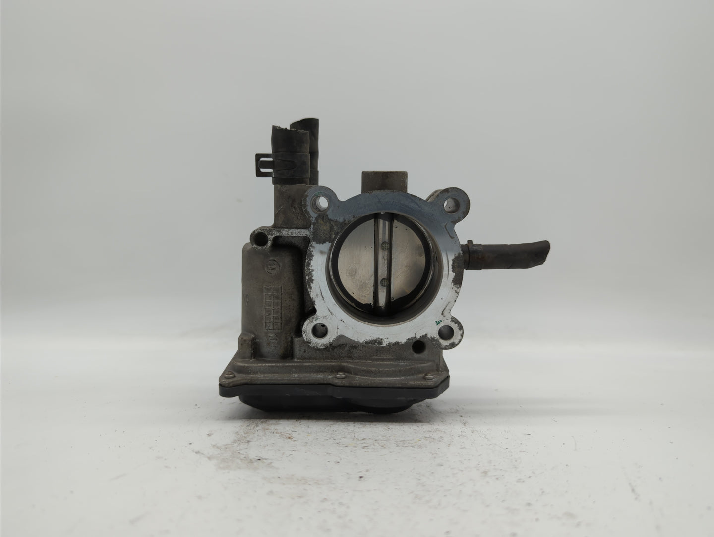 2012-2019 Kia Soul Throttle Body P/N:35100-2B310 5302-1S02, 35100-2B300 Fits Fits 2012 2013 2014 2015 2016 2017 2018 2019 OE