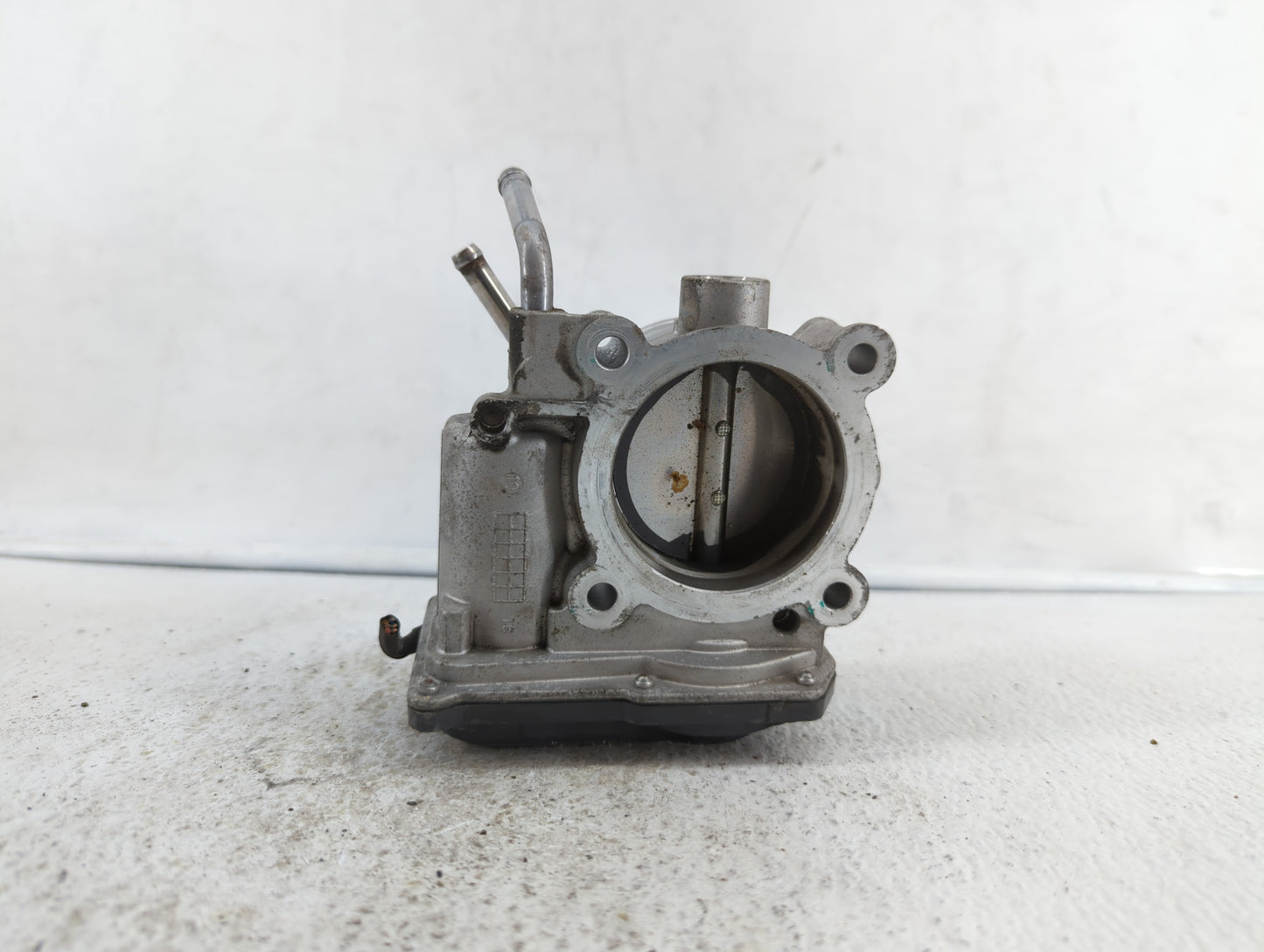 2014-2019 Kia Soul Throttle Body P/N:35100-2E000 1302150124, 35100-2E710 Fits Fits 2011 2012 2013 2014 2015 2016 2017 2018 2