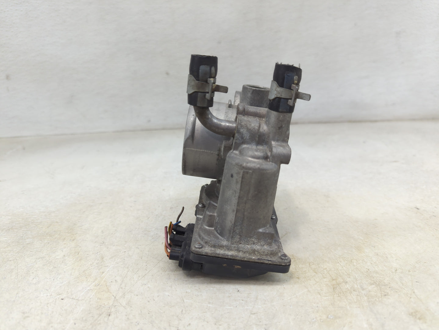 2012-2019 Kia Soul Throttle Body P/N:D1660 5302 07T04, 35100-2B300 Fits Fits 2012 2013 2014 2015 2016 2017 2018 2019 OEM Use