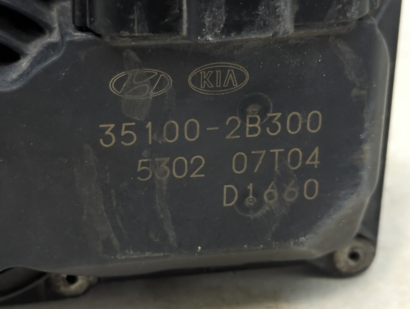 2012-2019 Kia Soul Throttle Body P/N:D1660 5302 07T04, 35100-2B300 Fits Fits 2012 2013 2014 2015 2016 2017 2018 2019 OEM Use