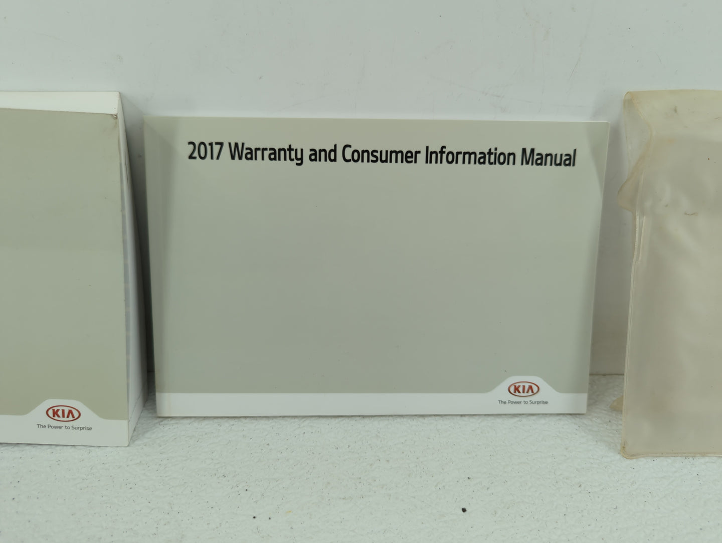 2017 Kia Soul Owners Manual Book Guide OEM Used Auto Parts - Oemusedautoparts1.com