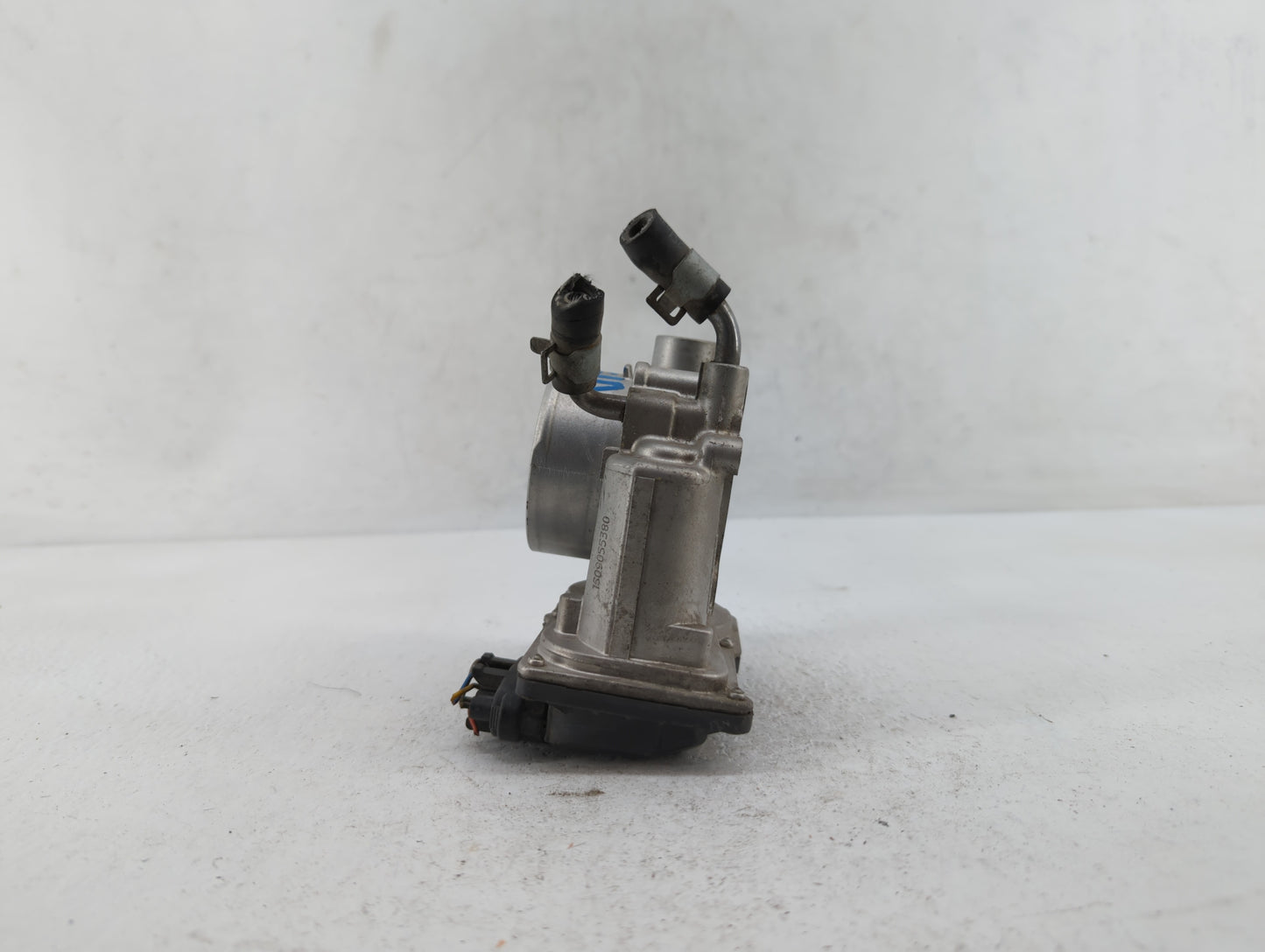 2014-2019 Kia Soul Throttle Body P/N:35100-2E000 Fits Fits 2011 2012 2013 2014 2015 2016 2017 2018 2019 2020 2021 OEM Used A