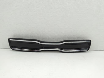 compare product 2017-2019 Kia Soul Front Grille Bumper Not Included
