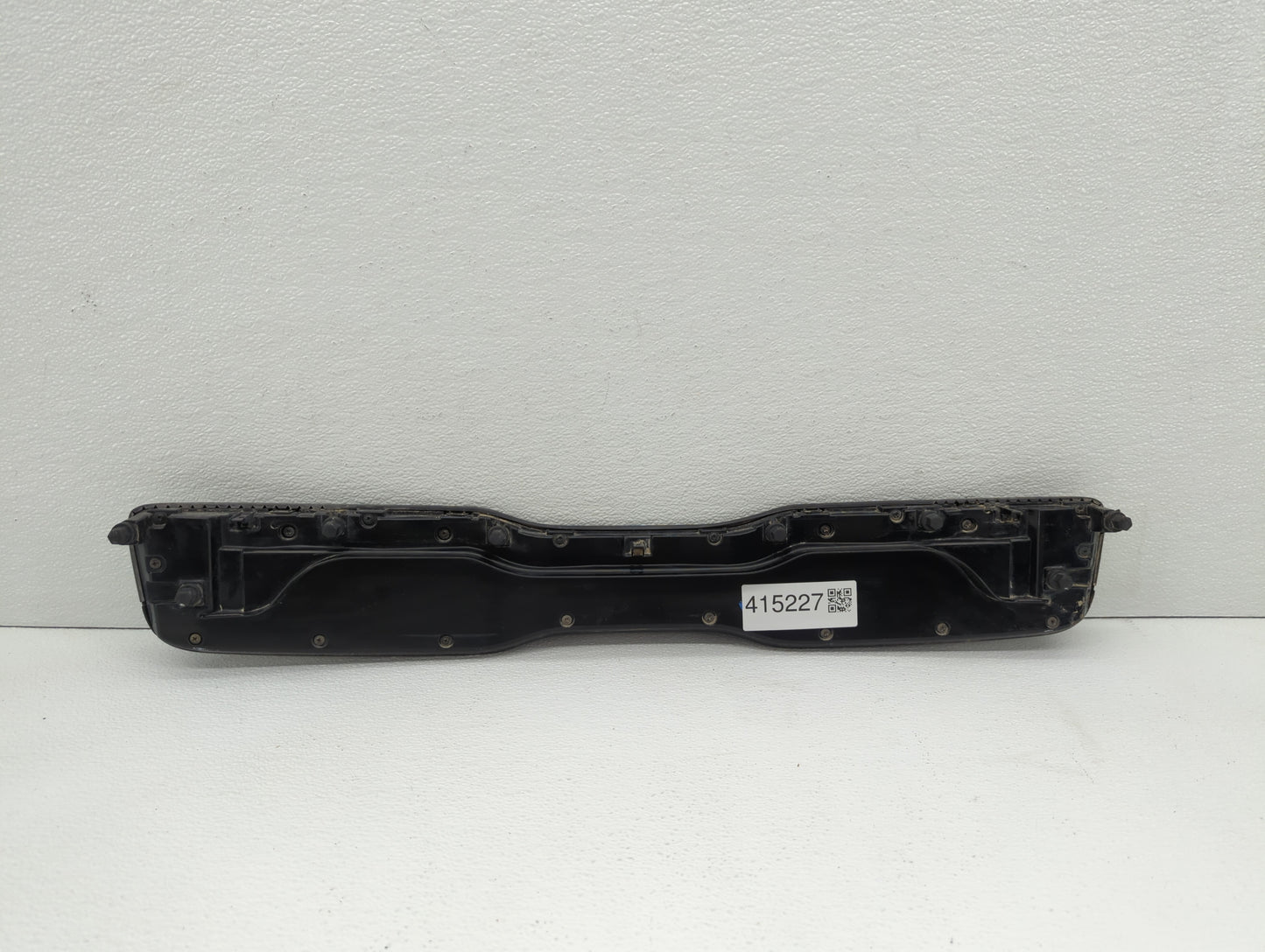 2017-2019 Kia Soul Front Grille Bumper Not Included - Oemusedautoparts1.com