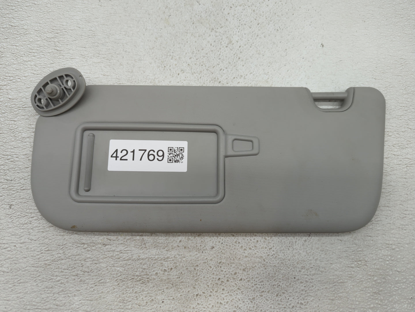 2014-2019 Kia Soul Sun Visor Shade Replacement Driver Left Mirror Fits Fits 2014 2015 2016 2017 2018 2019 OEM Used Auto Part