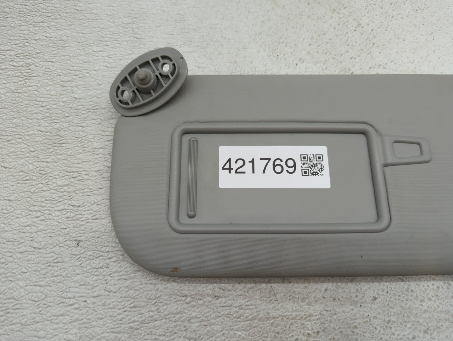 2014-2019 Kia Soul Sun Visor Shade Replacement Driver Left Mirror Fits Fits 2014 2015 2016 2017 2018 2019 OEM Used Auto Part