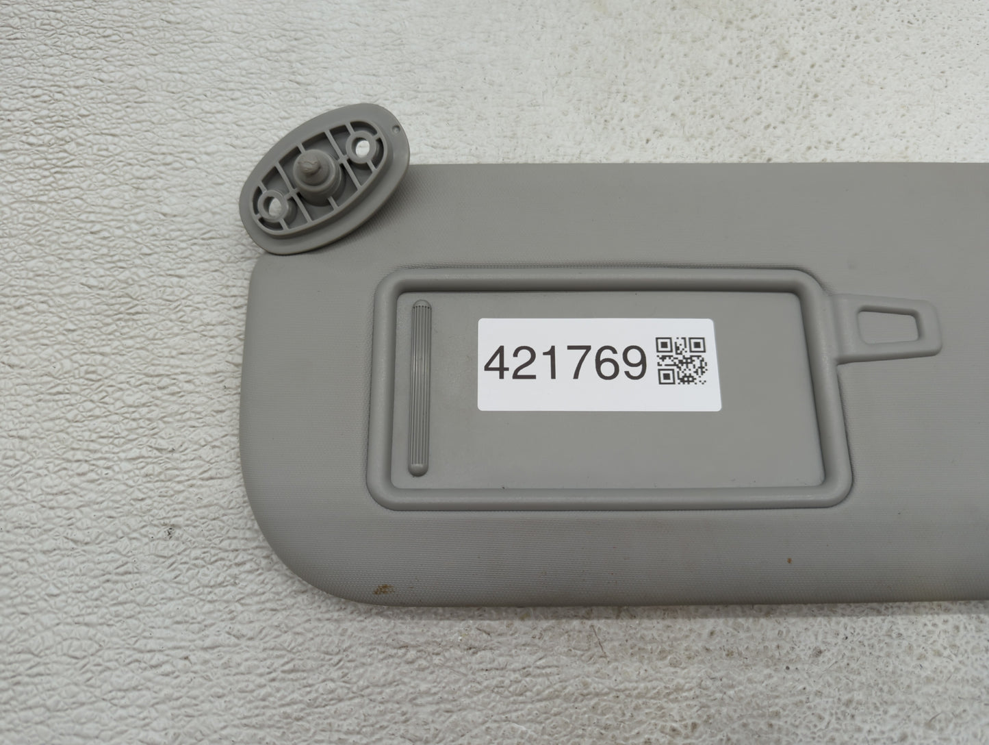 2014-2019 Kia Soul Sun Visor Shade Replacement Driver Left Mirror Fits Fits 2014 2015 2016 2017 2018 2019 OEM Used Auto Part