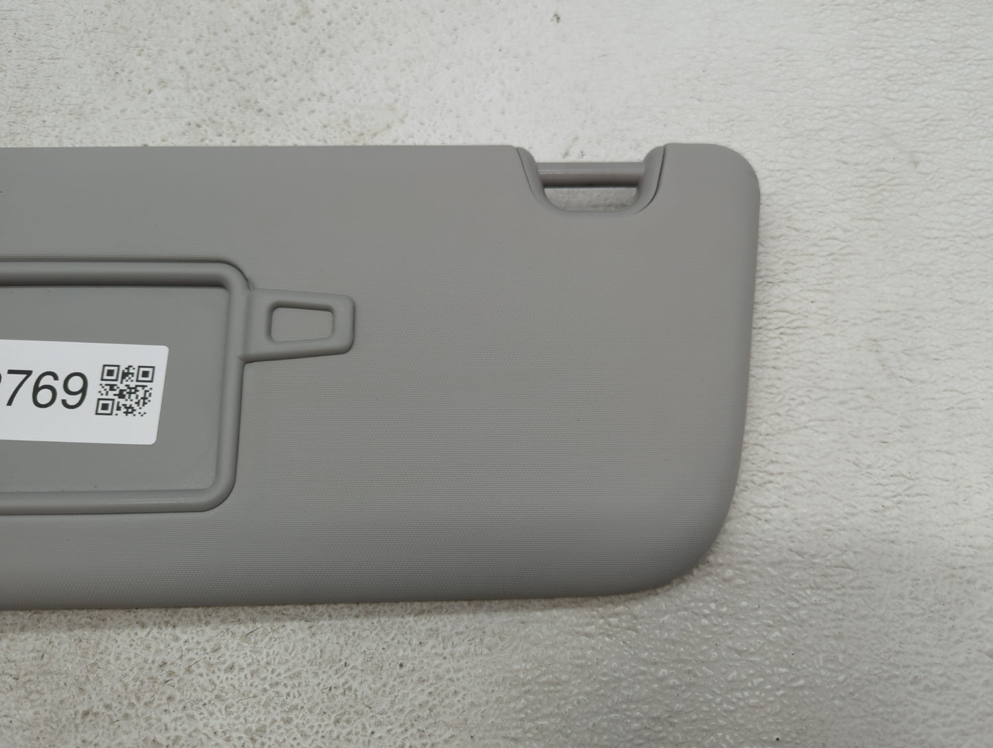 2014-2019 Kia Soul Sun Visor Shade Replacement Driver Left Mirror Fits Fits 2014 2015 2016 2017 2018 2019 OEM Used Auto Part