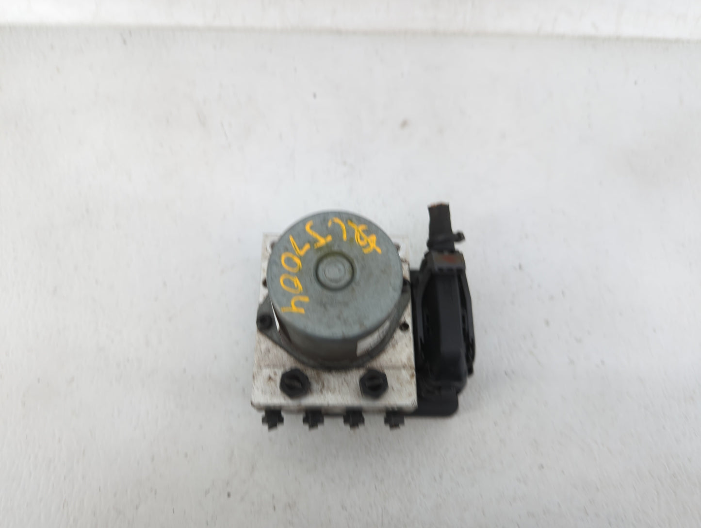 2017-2019 Kia Soul ABS Pump Control Module Replacement P/N:58929-B2120 B2589-33540, 58900-B2120 Fits Fits 2017 2018 2019 OEM