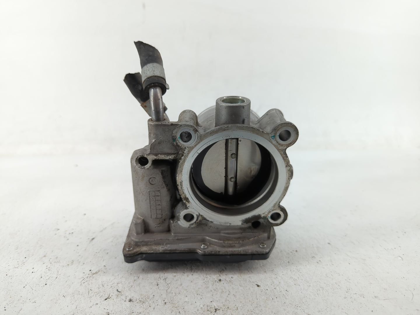 2014-2019 Kia Soul Throttle Body P/N:35100-2E000 35100-2E710 Fits Fits 2011 2012 2013 2014 2015 2016 2017 2018 2019 2020 202