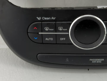 2017-2019 Kia Soul Climate Control Module Temperature AC/Heater Replacement P/N:97250-B2GQ1CA 97250-B2DQ1CA Fits OEM Used Auto Parts