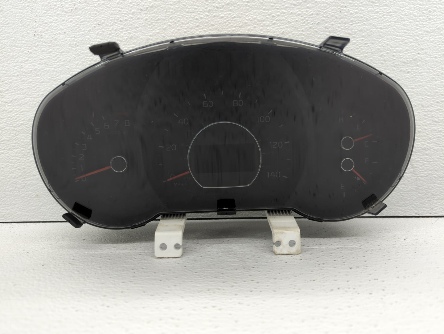 2017-2019 Kia Soul Instrument Cluster Speedometer Gauges P/N:94006-B2720 Fits Fits 2017 2018 2019 OEM Used Auto Parts - Oemu