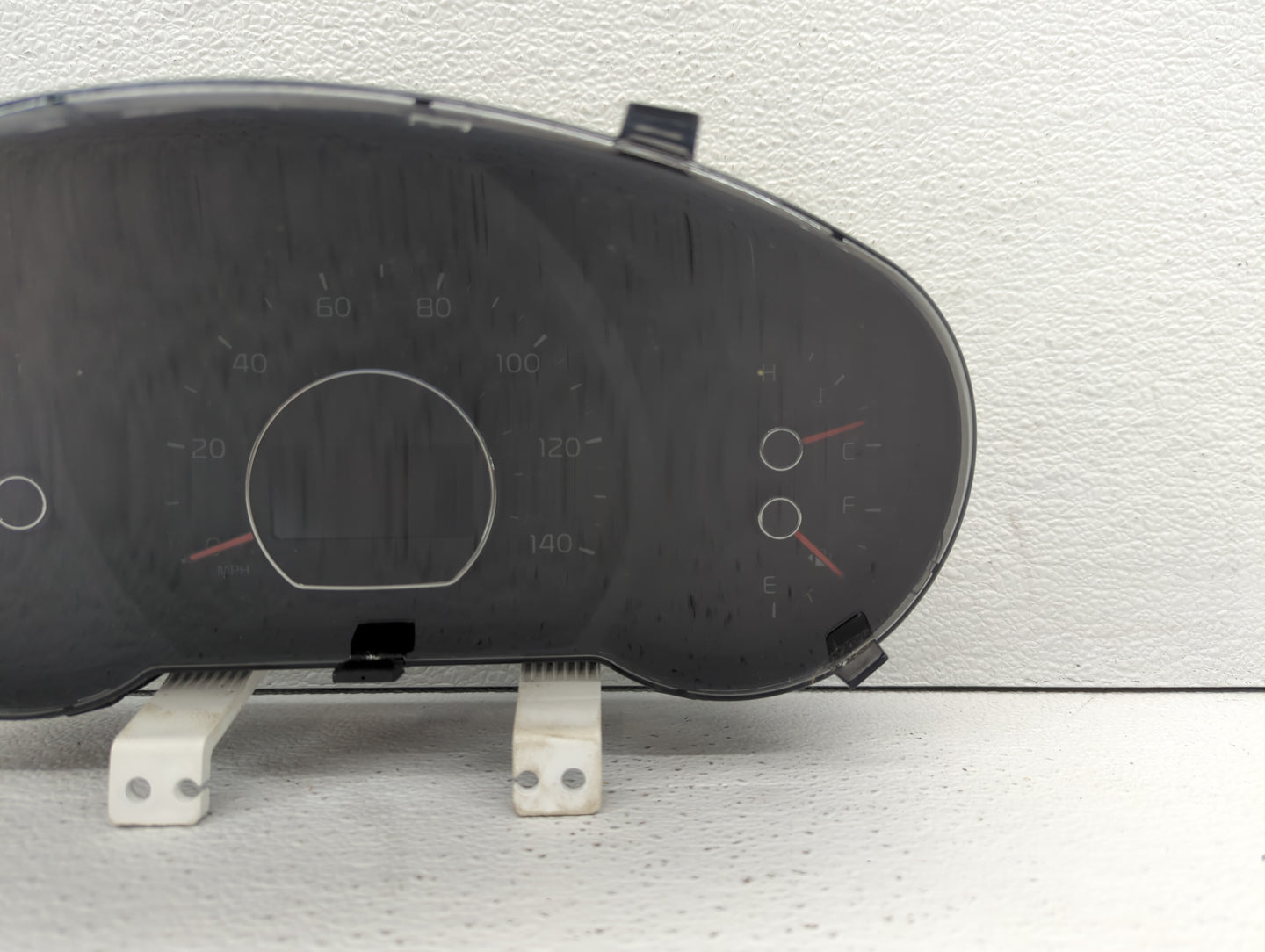 2017-2019 Kia Soul Instrument Cluster Speedometer Gauges P/N:94006-B2720 Fits Fits 2017 2018 2019 OEM Used Auto Parts - Oemu