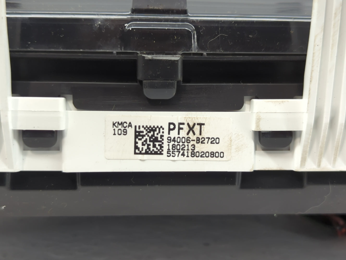 2017-2019 Kia Soul Instrument Cluster Speedometer Gauges P/N:94006-B2720 Fits Fits 2017 2018 2019 OEM Used Auto Parts - Oemu