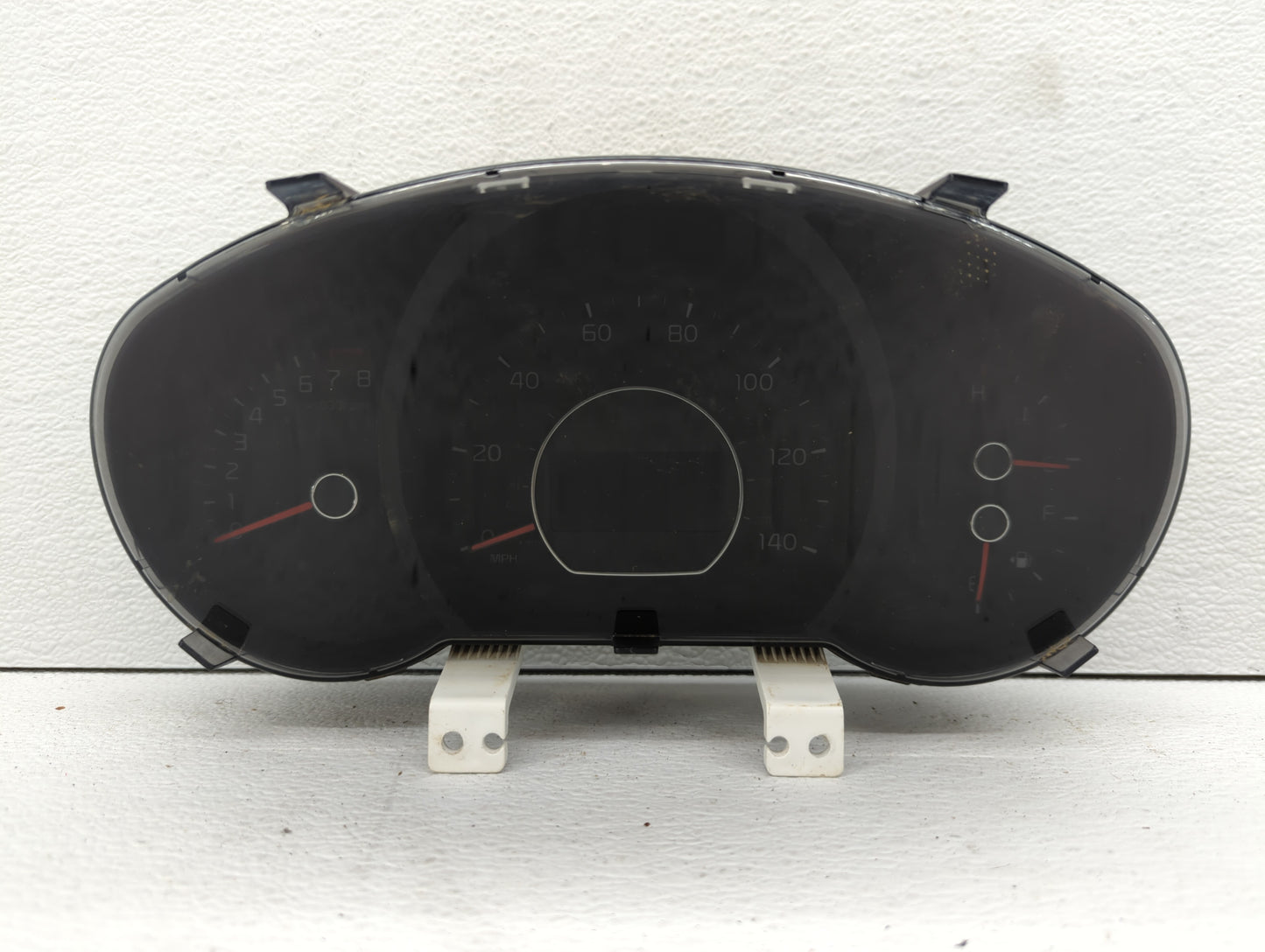 2017-2019 Kia Soul Instrument Cluster Speedometer Gauges P/N:94006-B2720 Fits Fits 2017 2018 2019 OEM Used Auto Parts - Oemu