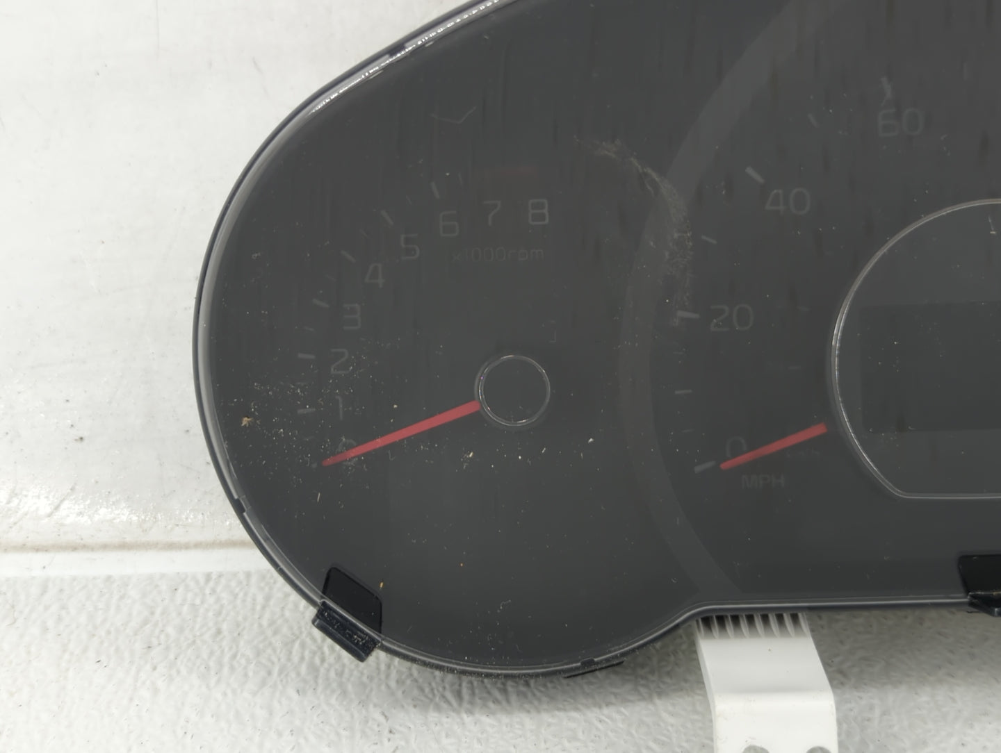 2017-2019 Kia Soul Instrument Cluster Speedometer Gauges P/N:94006-B2720 Fits Fits 2017 2018 2019 OEM Used Auto Parts - Oemu