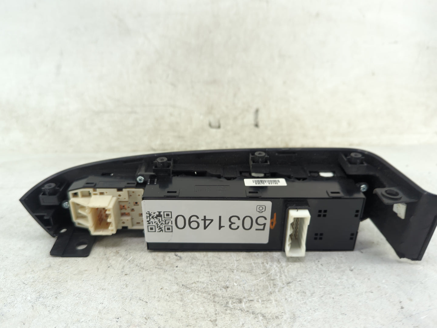 2017-2019 Kia Soul Master Power Window Switch Replacement Driver Side Left P/N:93570-B2140 Fits Fits 2017 2018 2019 OEM Used